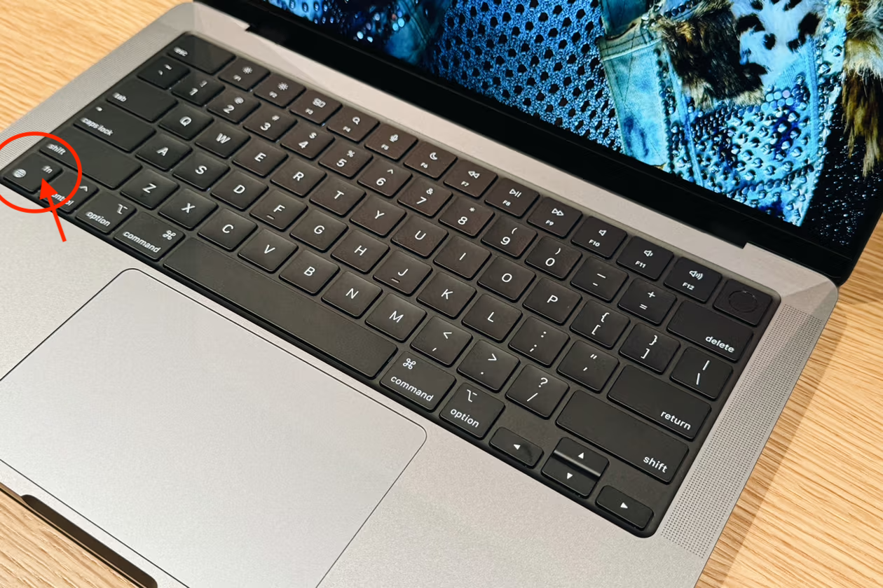 macbook keyboard.png